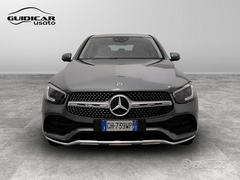 Usata Mercedes GLC300 Premium Plus 194 CV (142 kW) 2022 Grigio Coupé