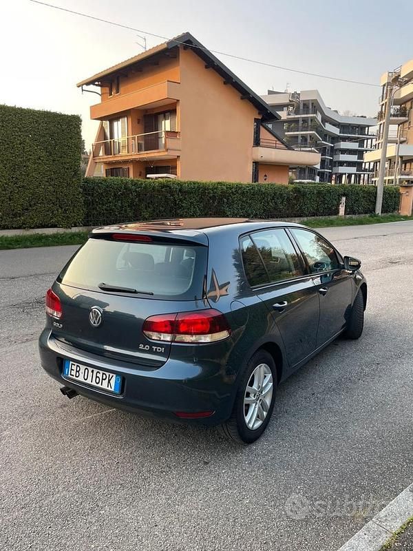 Usata VW Golf VI Highline 140 CV (102 kW) 2010 Blu Utilitaria