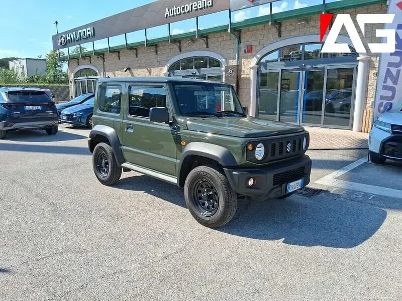 Usata Suzuki Jimny 102 CV (75 kW) 2023 Verde SUV