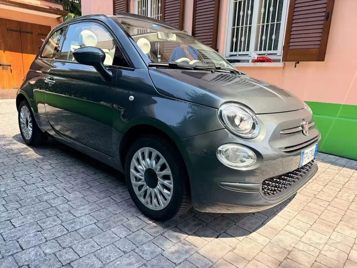 Usata Fiat 500C Lounge 69 CV (50 kW) 2018 Grigio Cabrio