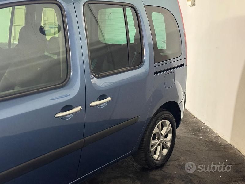 Usata Renault Kangoo Life 115 CV (84 kW) 2016 Blu Monovolume