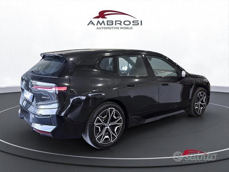 Nuova BMW iX Comfort Edition 239 kW (326 CV) 2025 Nero SUV