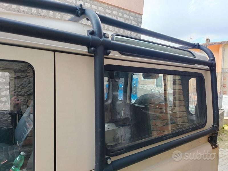 Usata Land Rover Defender 86 CV (63 kW) 2007 Station wagon