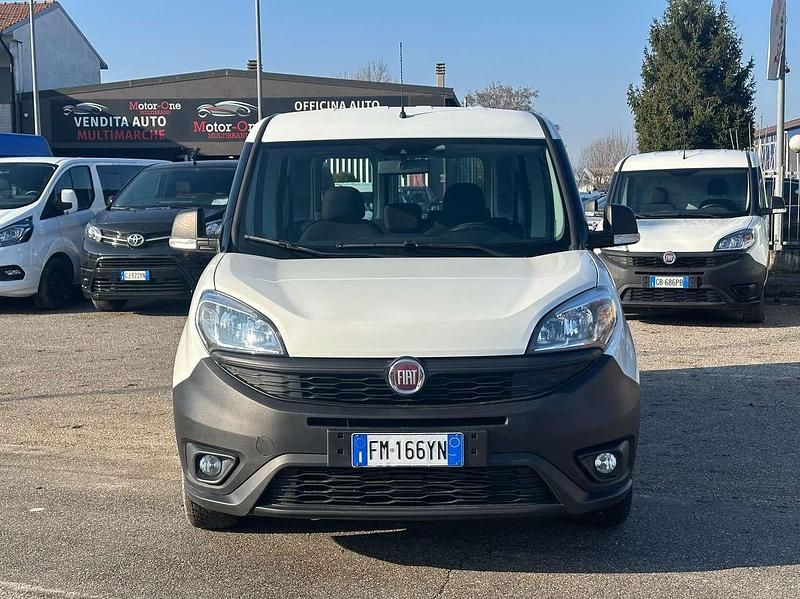 Usata Fiat Doblò 95 CV (69 kW) 2018 Bianco Monovolume