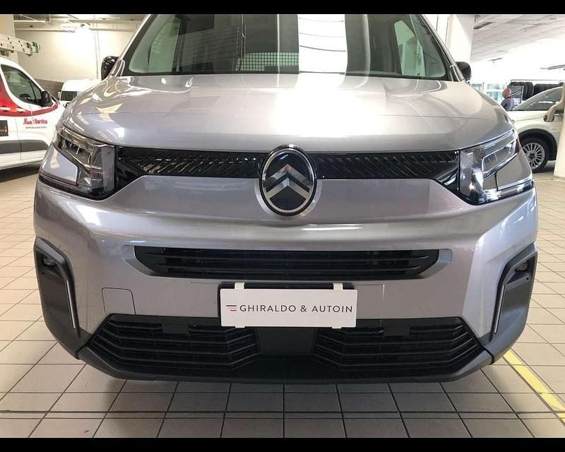 Nuova Citroën Berlingo 131 CV (96 kW) 2026 Grigio Monovolume