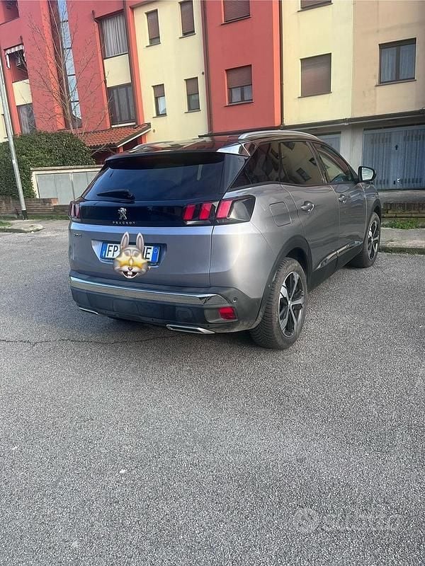 Usata Peugeot 3008 131 CV (96 kW) 2018 Grigio SUV