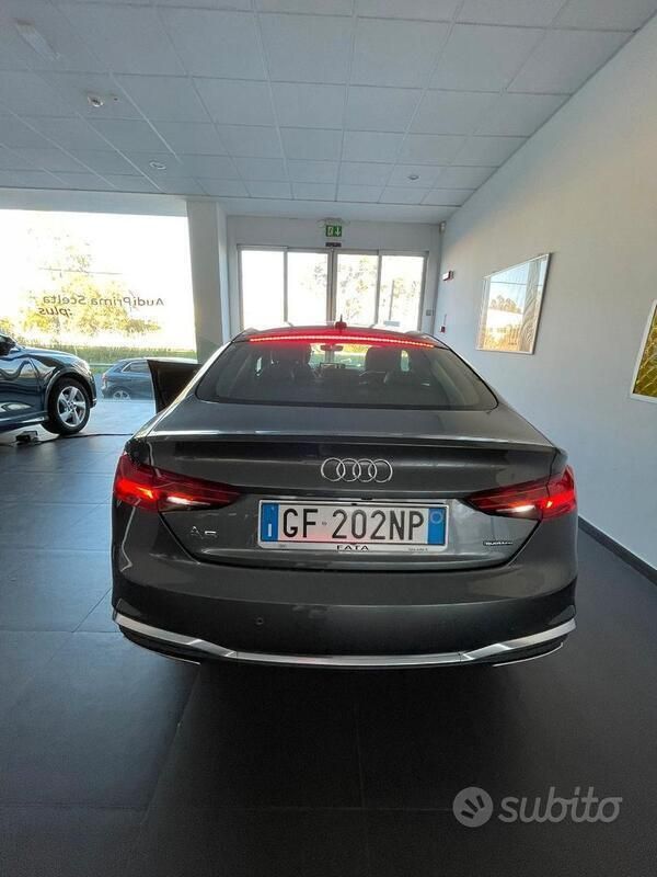 Usata Audi A5 204 CV (150 kW) 2021 Blu Coupé