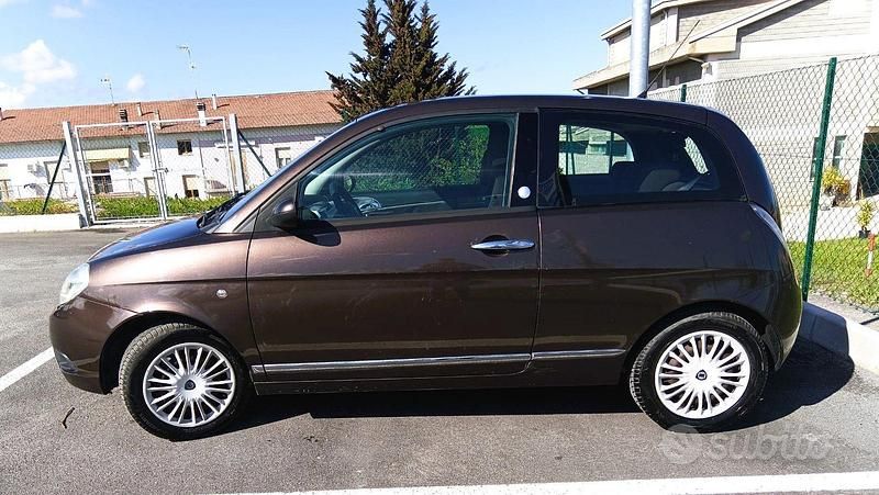 Usata Lancia Ypsilon 77 CV (56 kW) 2009 Utilitaria