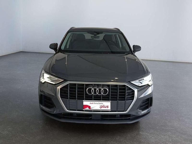 Grigio Usata 2022 Audi Q3 Business SUV | 29.300 € (Super prezzo) - Immagine 1/4