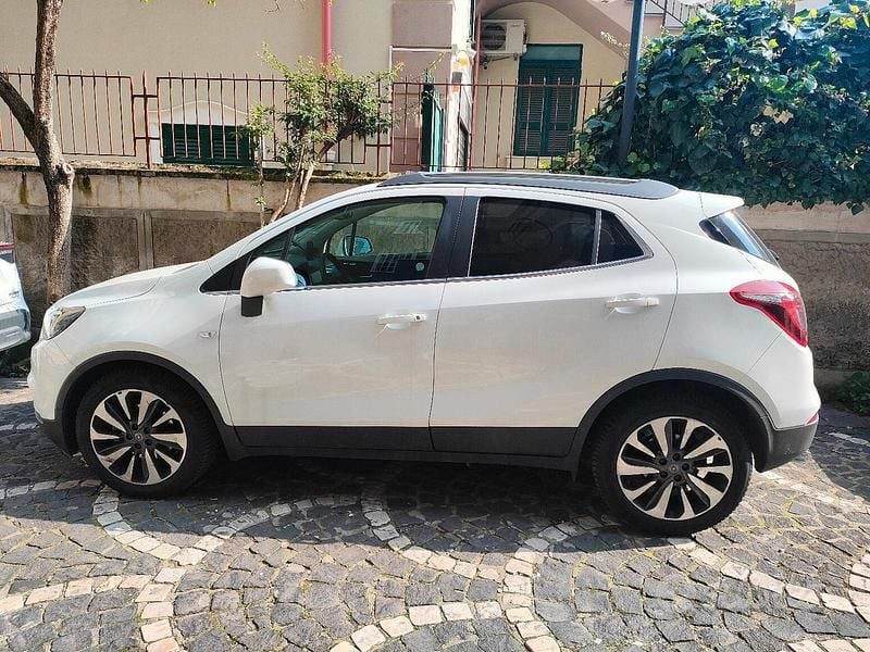 Usata Opel Mokka 140 CV (102 kW) 2019 Bianco SUV