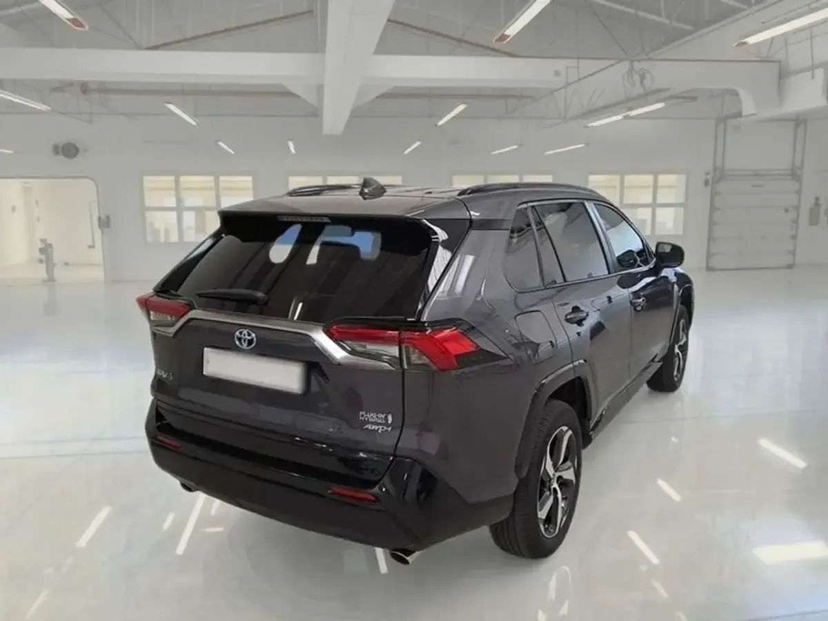 Usata Toyota RAV4 Hybrid 185 CV (136 kW) 2023 Grigio SUV