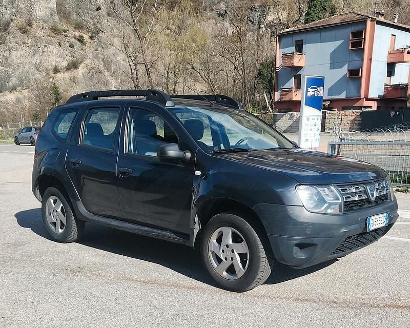 Usata Dacia Duster 2016 Grigio SUV