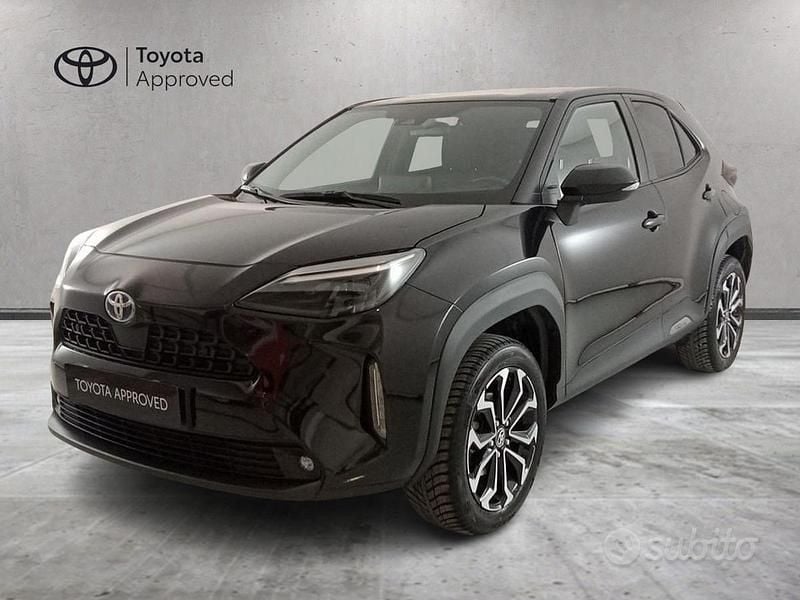 Usata Toyota Yaris Cross Trend 116 CV (85 kW) 2022 Nero SUV