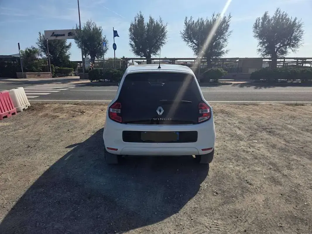 Usata Renault Twingo SE 69 CV (50 kW) 2016 Bianco Utilitaria