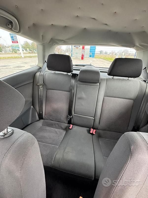 Usata VW Polo 2005 Grigio Berlina