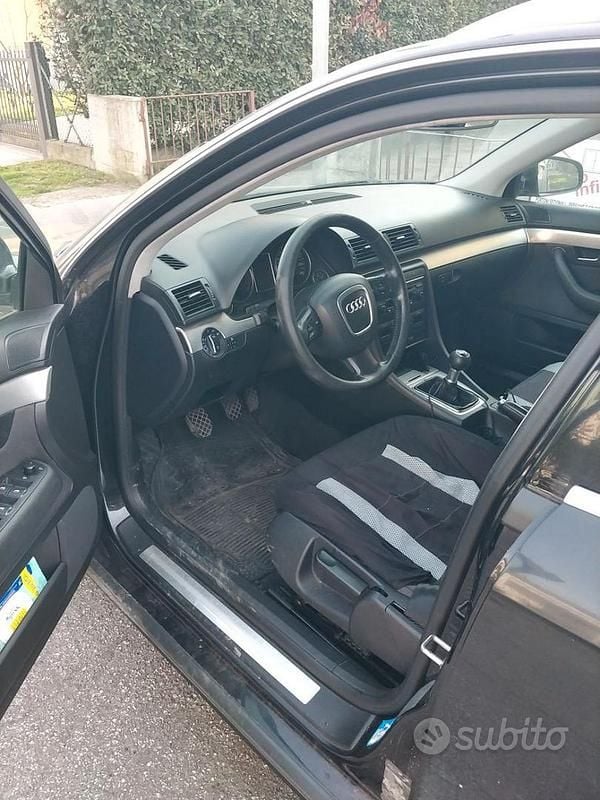 Usata Audi A4 Ambiente 140 CV (102 kW) 2004 Station wagon