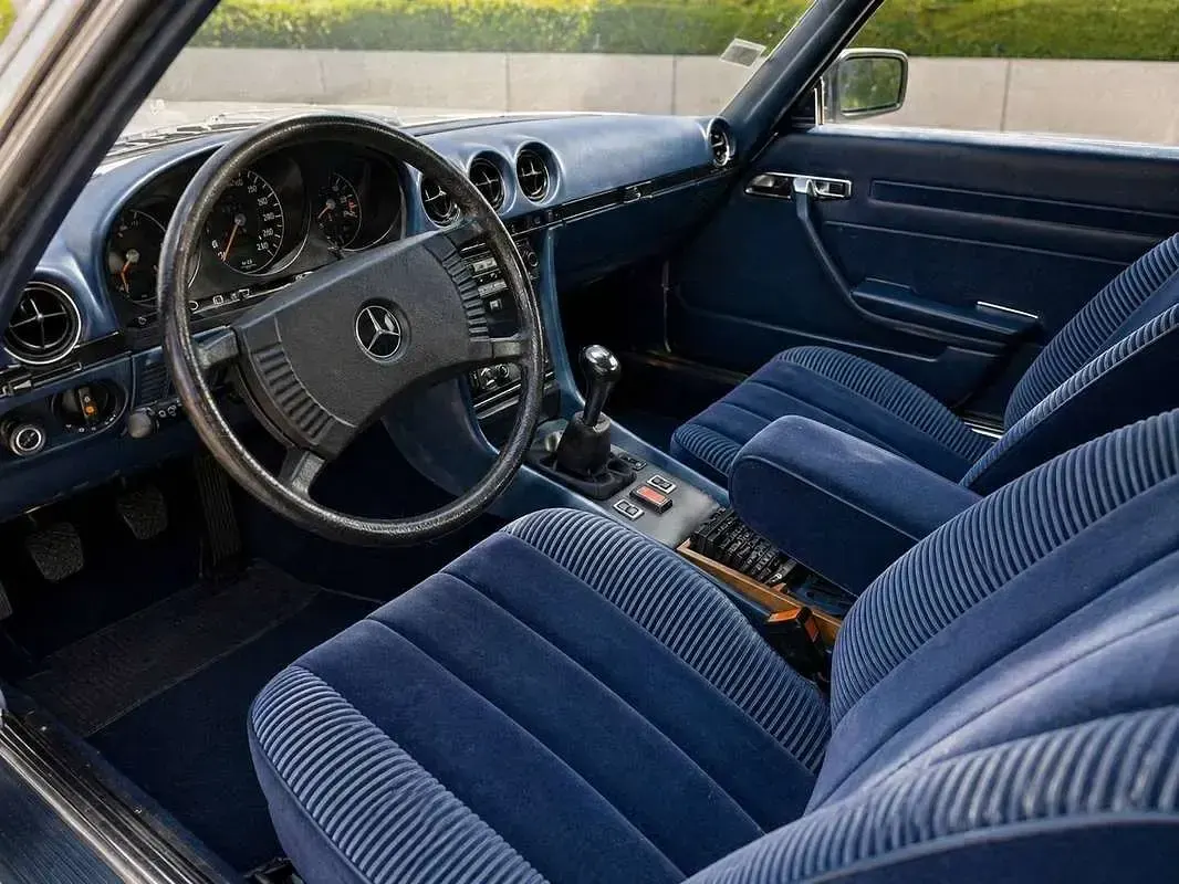 Usata Mercedes 350 200 CV (147 kW) 1977 Bianco Coupé