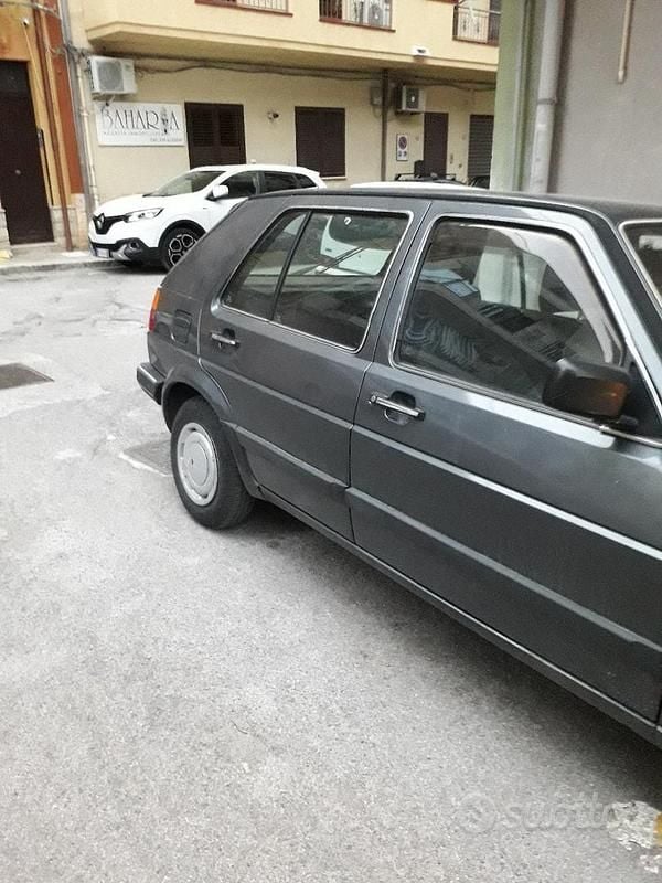 Usata VW Golf II 1988 Grigio Utilitaria