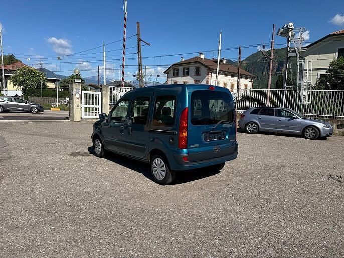 Usata Renault Kangoo Privilege 75 CV (55 kW) 2004 Blu Monovolume