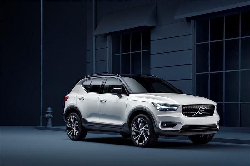Usata Volvo XC40 Inscription 179 CV (131 kW) 2021 Nero SUV