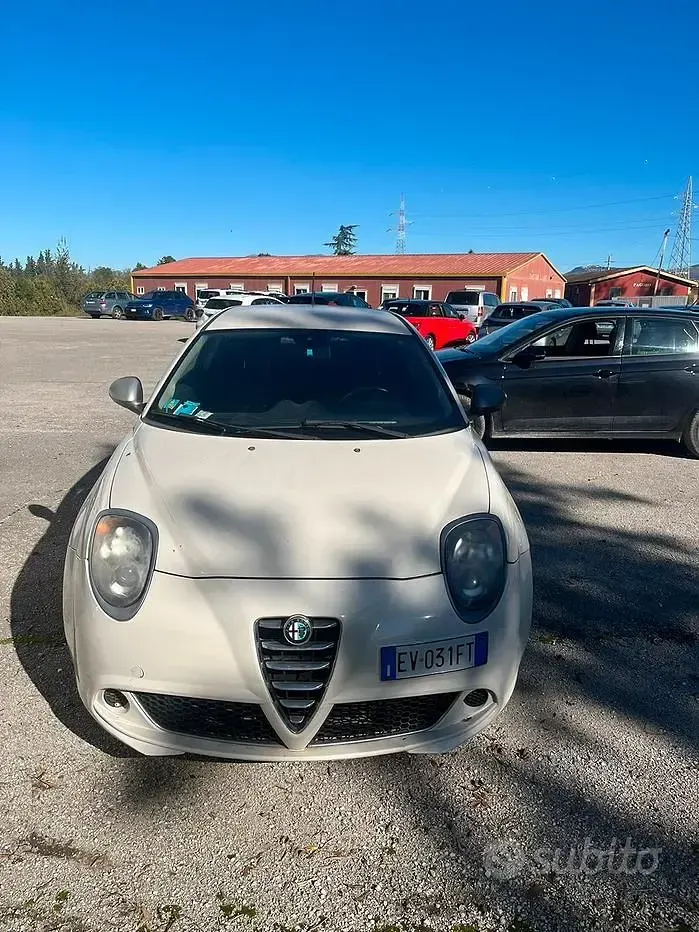 Usata Alfa Romeo MiTo 85 CV (62 kW) 2014 Bianco Utilitaria