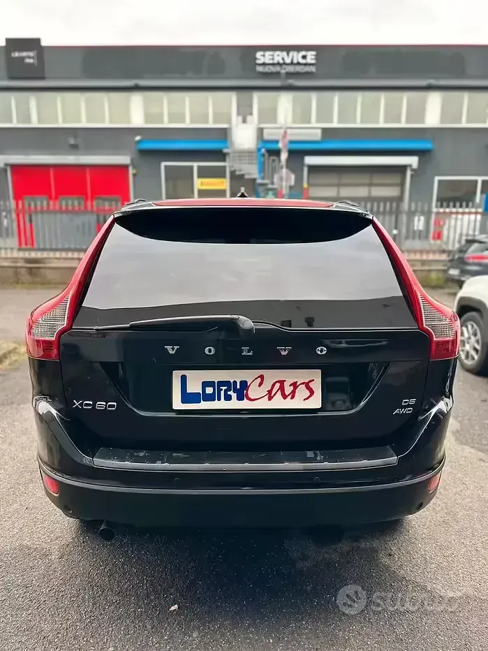 Usata Volvo XC60 Summum 205 CV (150 kW) 2009 Nero SUV