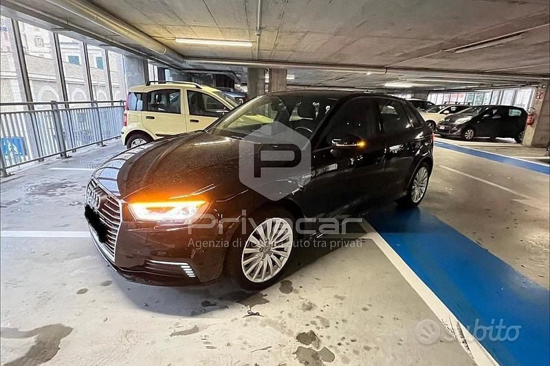 Usata Audi A3 Sportback Comfort 150 CV (110 kW) 2017 Nero Utilitaria
