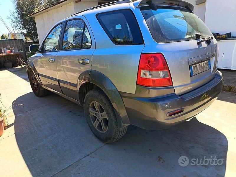 Usata Kia Sorento 140 CV (102 kW) 2002 Grigio SUV