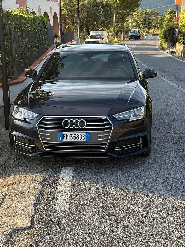 Usata Audi A4 S-Line 2017 Blu Station wagon