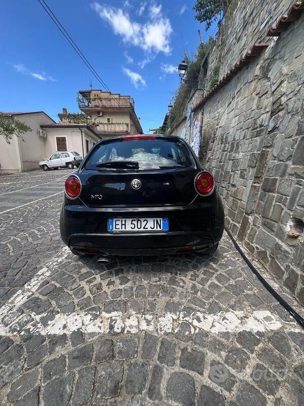 Usata Alfa Romeo MiTo 95 CV (69 kW) 2011 Nero Utilitaria