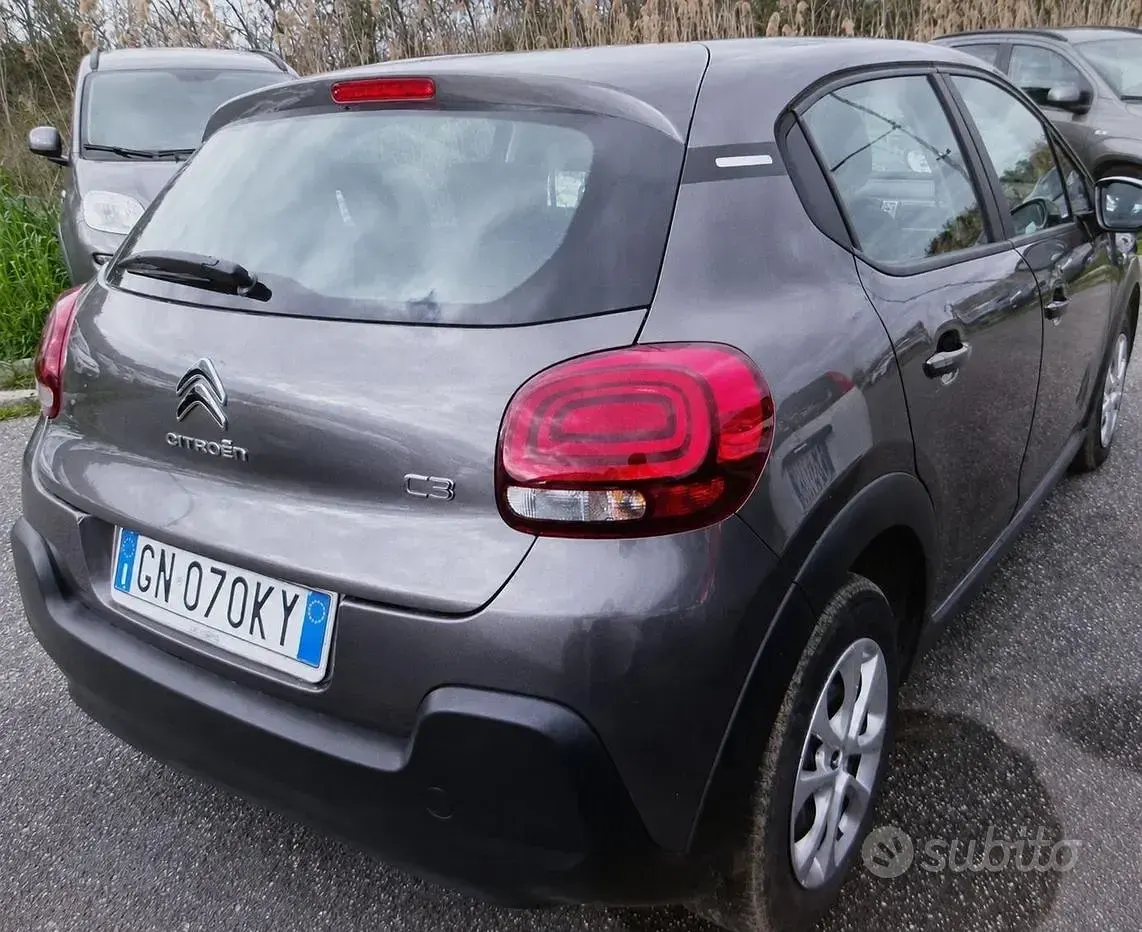Usata Citroën C3 83 CV (61 kW) 2023 Grigio Utilitaria