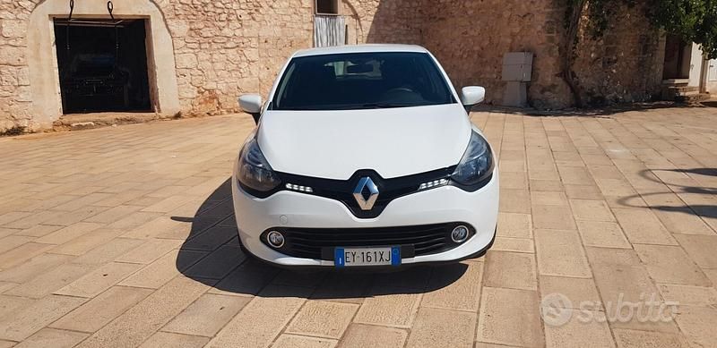 Usata Renault Clio IV 75 CV (55 kW) 2015 Bianco Berlina
