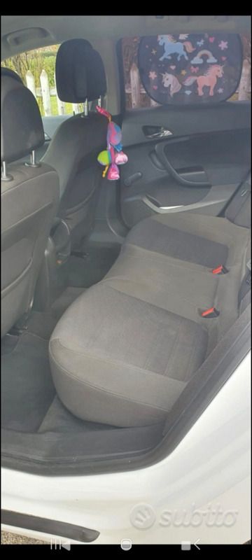 Usata Opel Insignia 2010 Bianco Station wagon