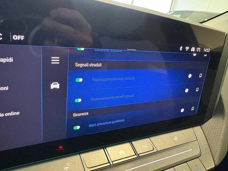 Usata Opel Astra 130 CV (95 kW) 2024 Argento Berlina