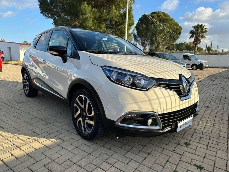 Usato 2014 Renault Captur 1.5 Diesel 91 CV (13.500 €)