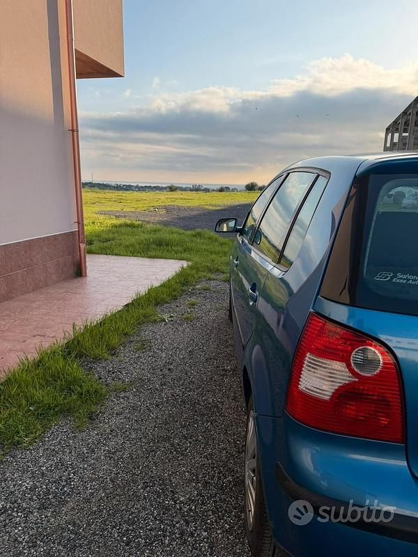 Usata VW Polo 2002 Blu Berlina