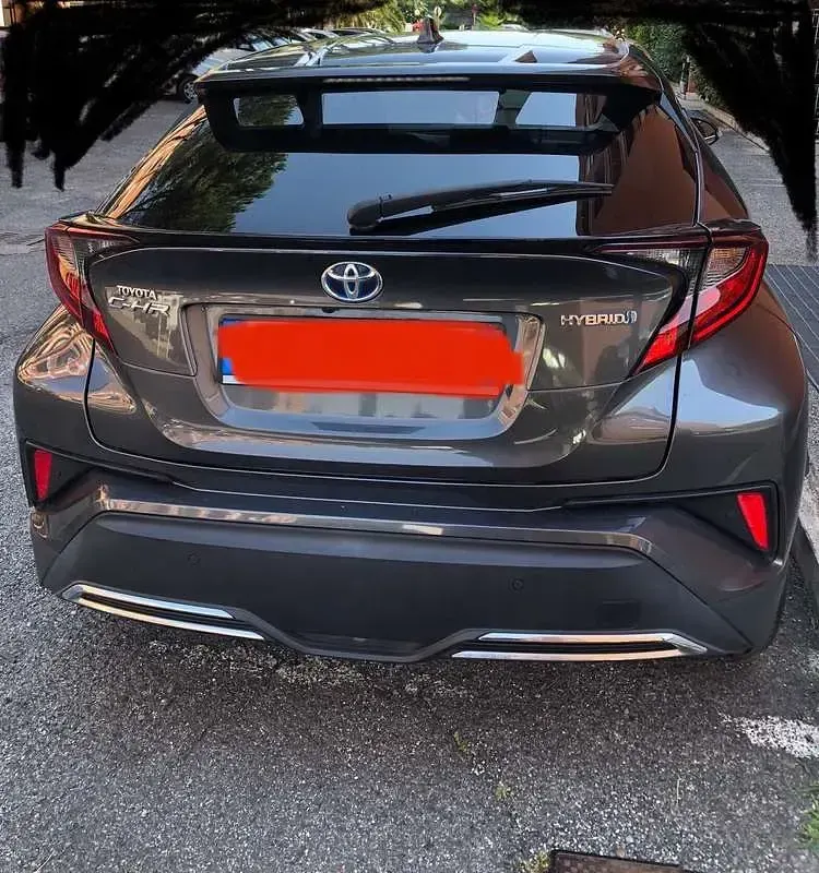 Usata Toyota C-HR Business Edition 152 CV (111 kW) 2021 Grigio SUV