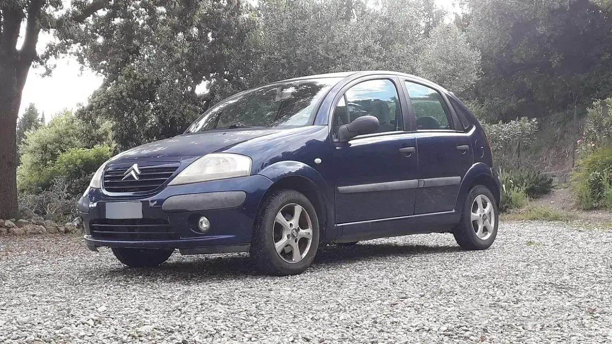 Usata Citroën C3 60 CV (44 kW) 2004 Blu Berlina