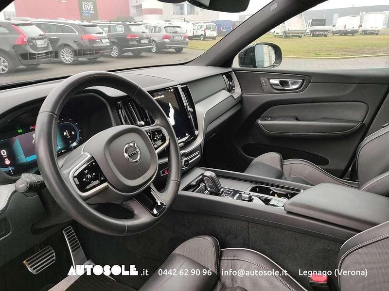 Usata Volvo XC60 R-Design 197 CV (144 kW) 2022 Nero SUV