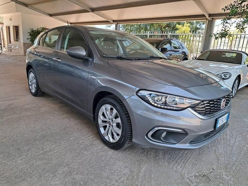 Usata Fiat Tipo Business 95 CV (69 kW) 2019 Grigio Berlina