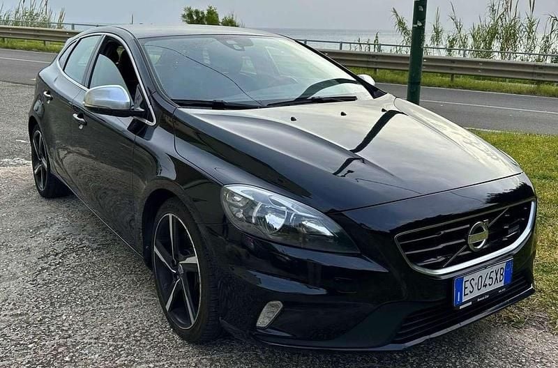 Usata Volvo V40 R-Design 150 CV (110 kW) 2013 Berlina