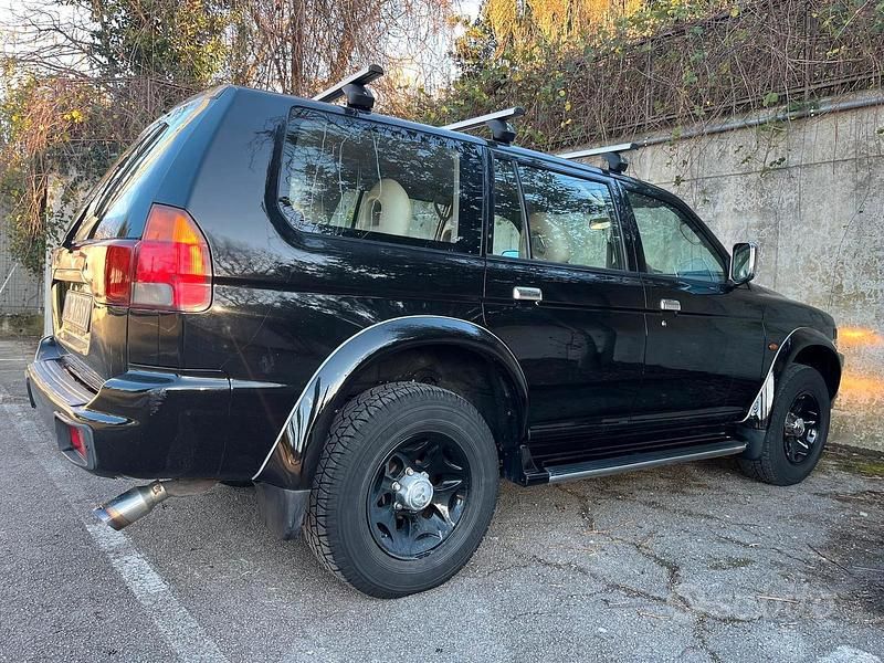 Usata Mitsubishi Pajero Sport 1999 Nero SUV