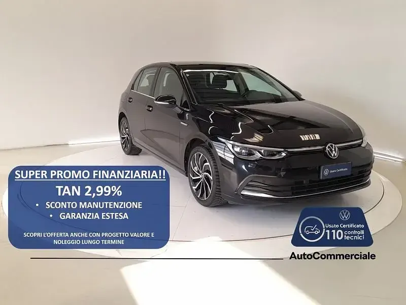 Usata VW Golf VIII Style 131 CV (96 kW) 2022 Utilitaria