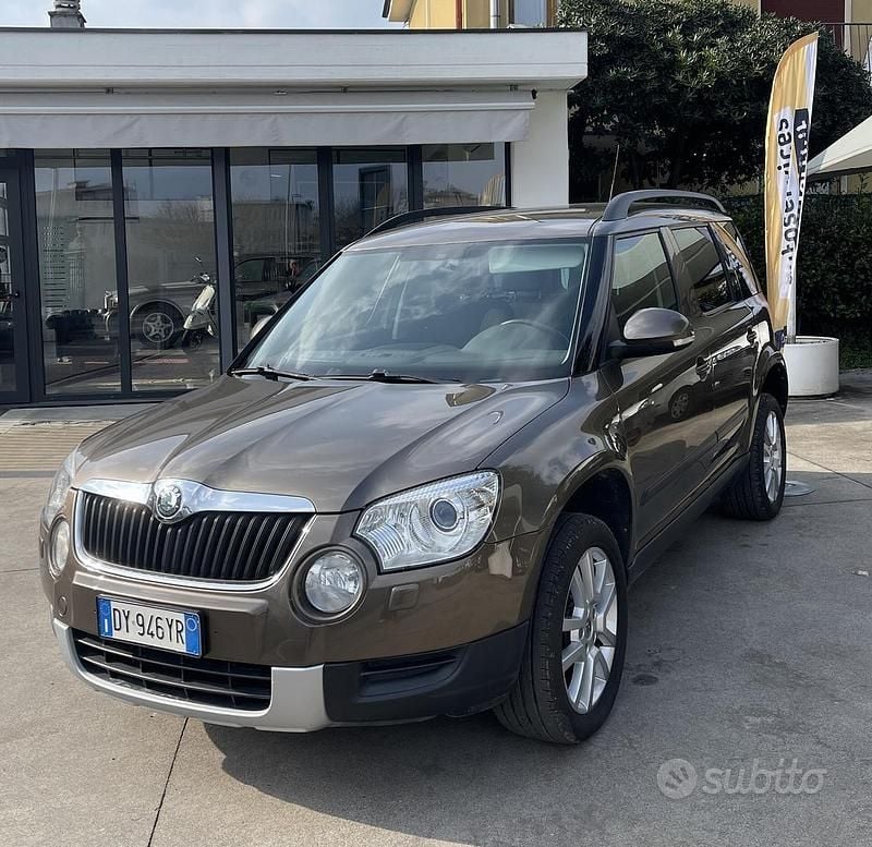 Usata Skoda Yeti Experience 160 CV (117 kW) 2010 Marrone SUV