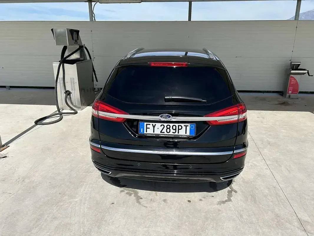 Usata Ford Mondeo Vignale 140 CV (102 kW) 2019 Station wagon
