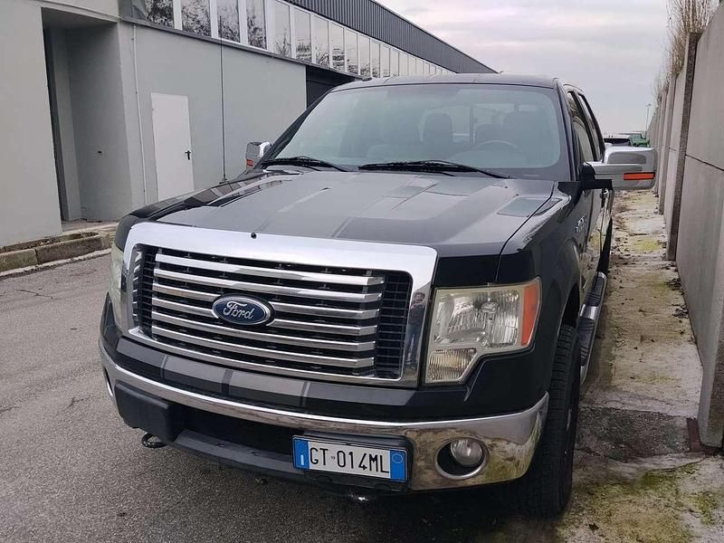 Usata Ford F-150 364 CV (267 kW) 2011 Nero Pick-up