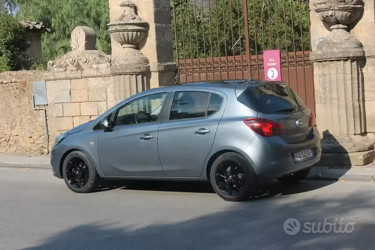 Usata Opel Corsa 69 CV (50 kW) 2019 Grigio Utilitaria