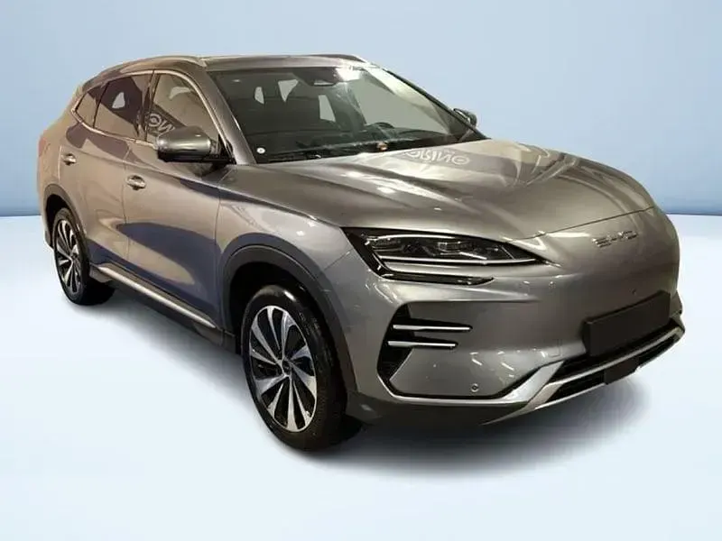 Nuova BYD Seal U Design 159 kW (217 CV) 2026 Grigio SUV