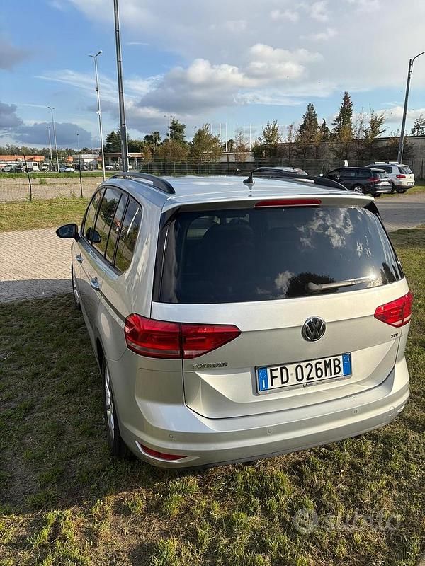 Usata VW Touran 110 CV (80 kW) 2016 Grigio Monovolume