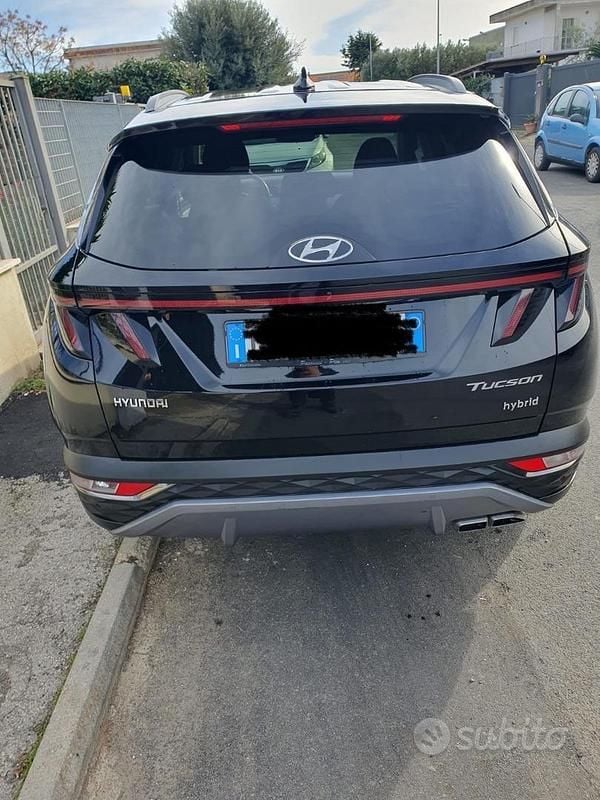 Second-hand Hyundai Tucson 2022 Negru SUV